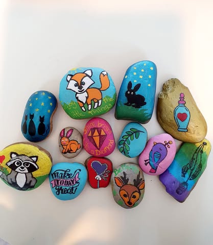 Be inspired by: Happy Stones