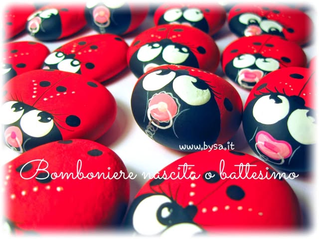 Bomboniere con sassi dipinti ©  bysa