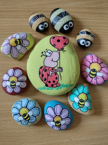 Love on the rocks uk (Hiding Rocks ~ Making Smiles)